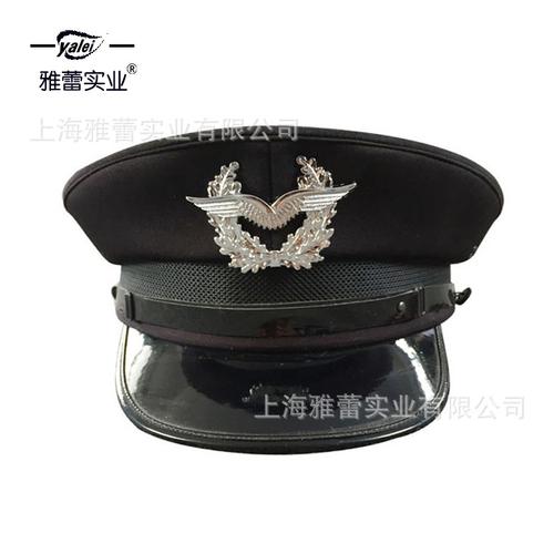 匠心定制 中高档军帽与黑色亮漆皮大盖帽的工艺传承与现代应用